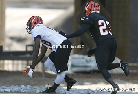 体态矫正膝盖超伸,八岁孩子膝超伸怎么锻炼矫正