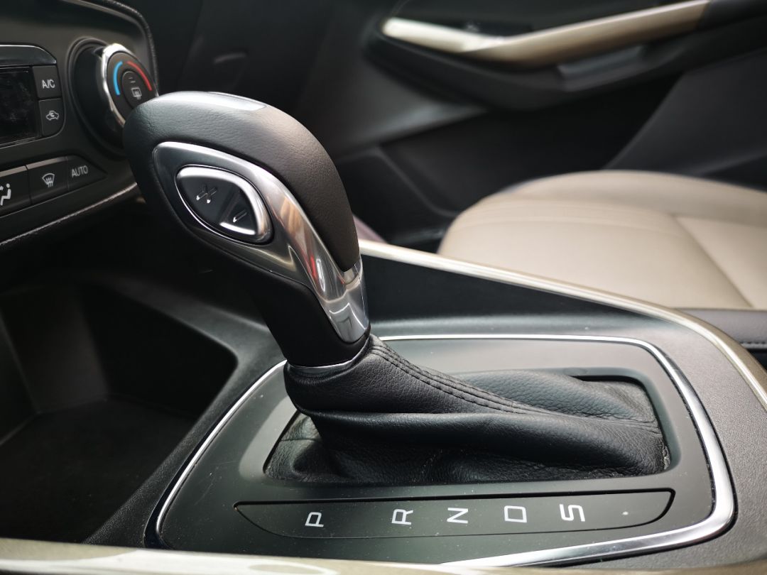 试驾最新款福特福睿斯视频,2018款福特福睿斯手动挡试驾