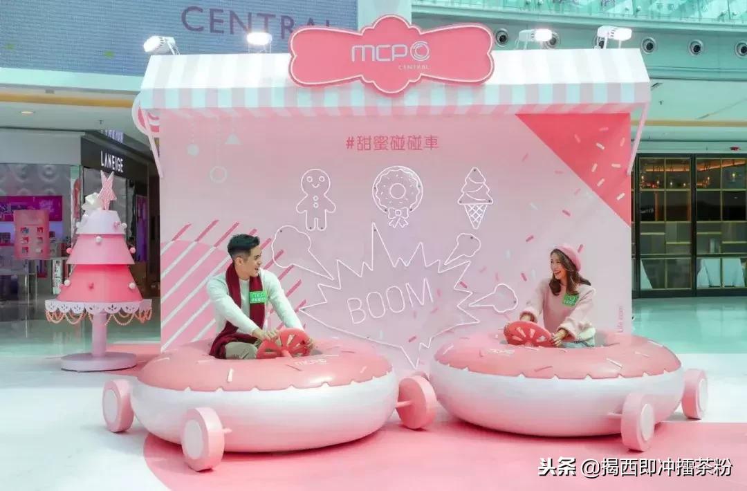 过分美丽!圣诞灯饰点亮香港:泰迪熊、比卡超、布丁狗陪你过圣诞