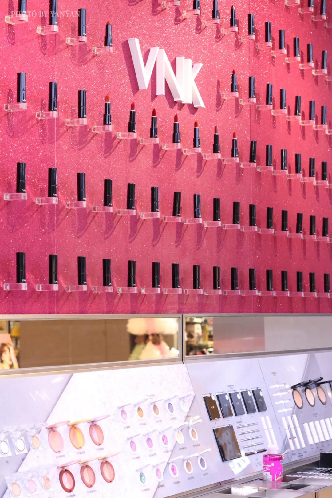 南京彩妆集合店wowcolour,有没有和wowcolour差不多的彩妆店