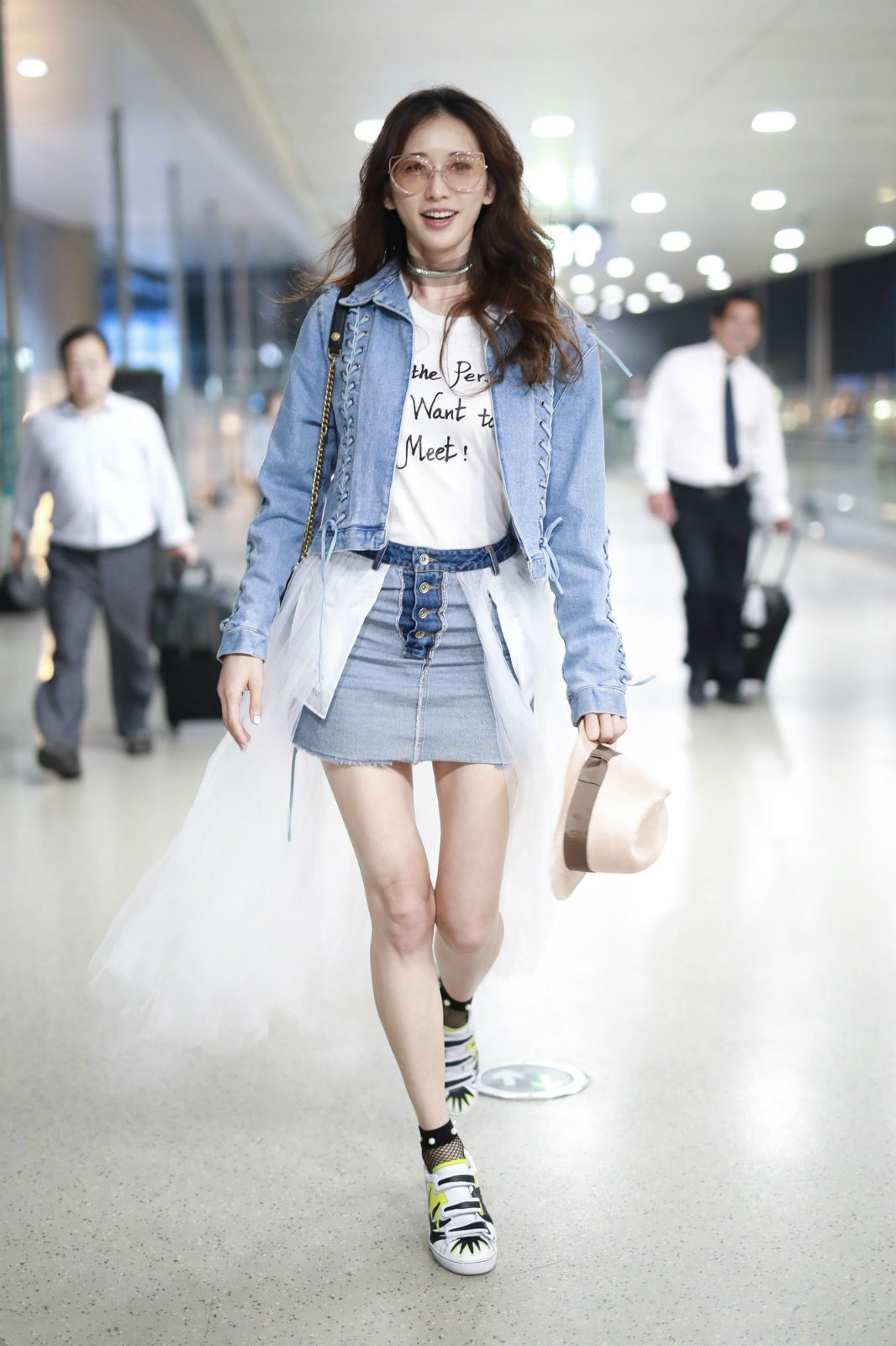 迪丽热巴杨幂穿搭,杨幂迪丽热巴穿衣风格