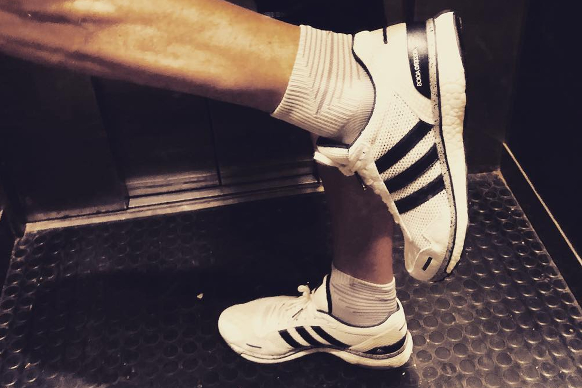 适合马拉松并且驾驭门槛低的跑鞋,2022公认脚感最好的10双马拉松跑鞋