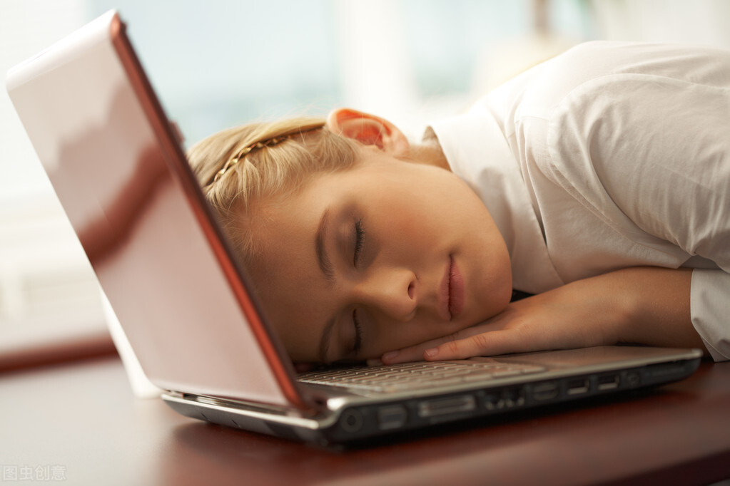 工人：工厂这条路，能不能走到头，谁来给我们答案？