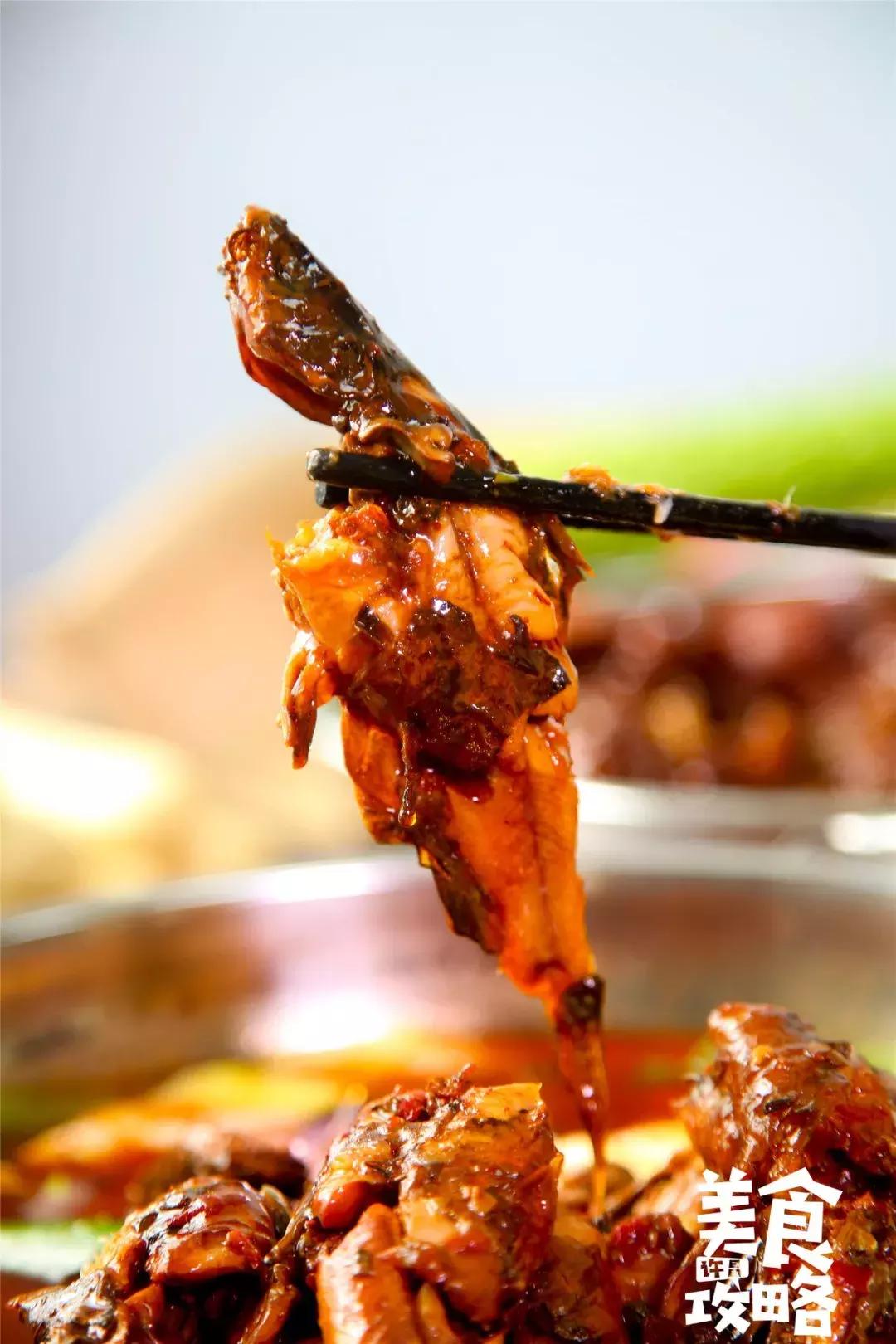 隐藏在巷子里的地锅鸡好吃,这家藏在巷子里的30年老字号