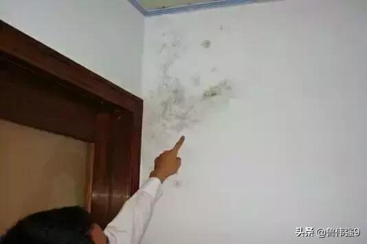 澧欓潰鍙楁疆鍙嶇⒈璧风毊鎬庢牱澶勭悊,澧欓潰鏈変竴灏忓潡杩旂⒈澶勭悊鏂规硶