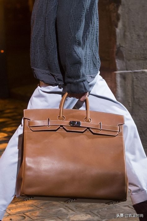 5款实用的包包,十大最保值包包排名