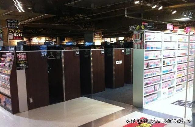 网吧难民的真实生活,东京网吧难民现状