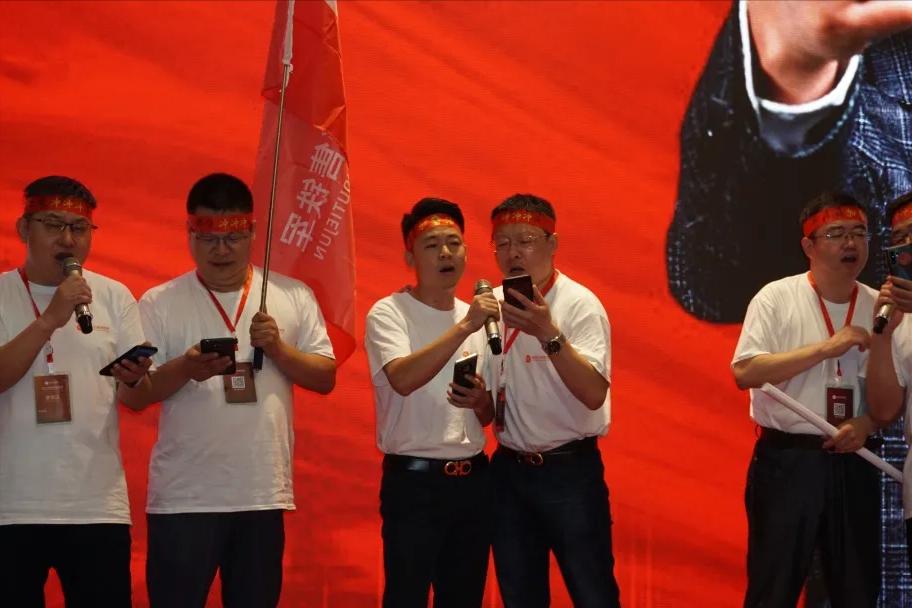 当销售主管压力大,销售总监该怎么做