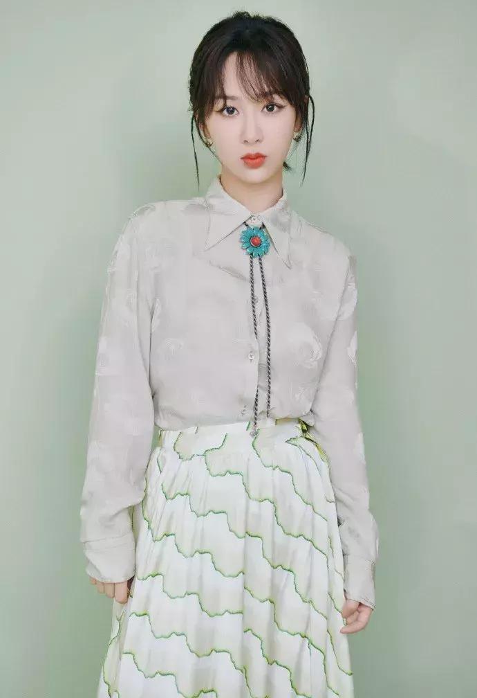 亲爱的热爱的佟年的身份曝光,亲爱的热爱的佟年身份爆光哪一集