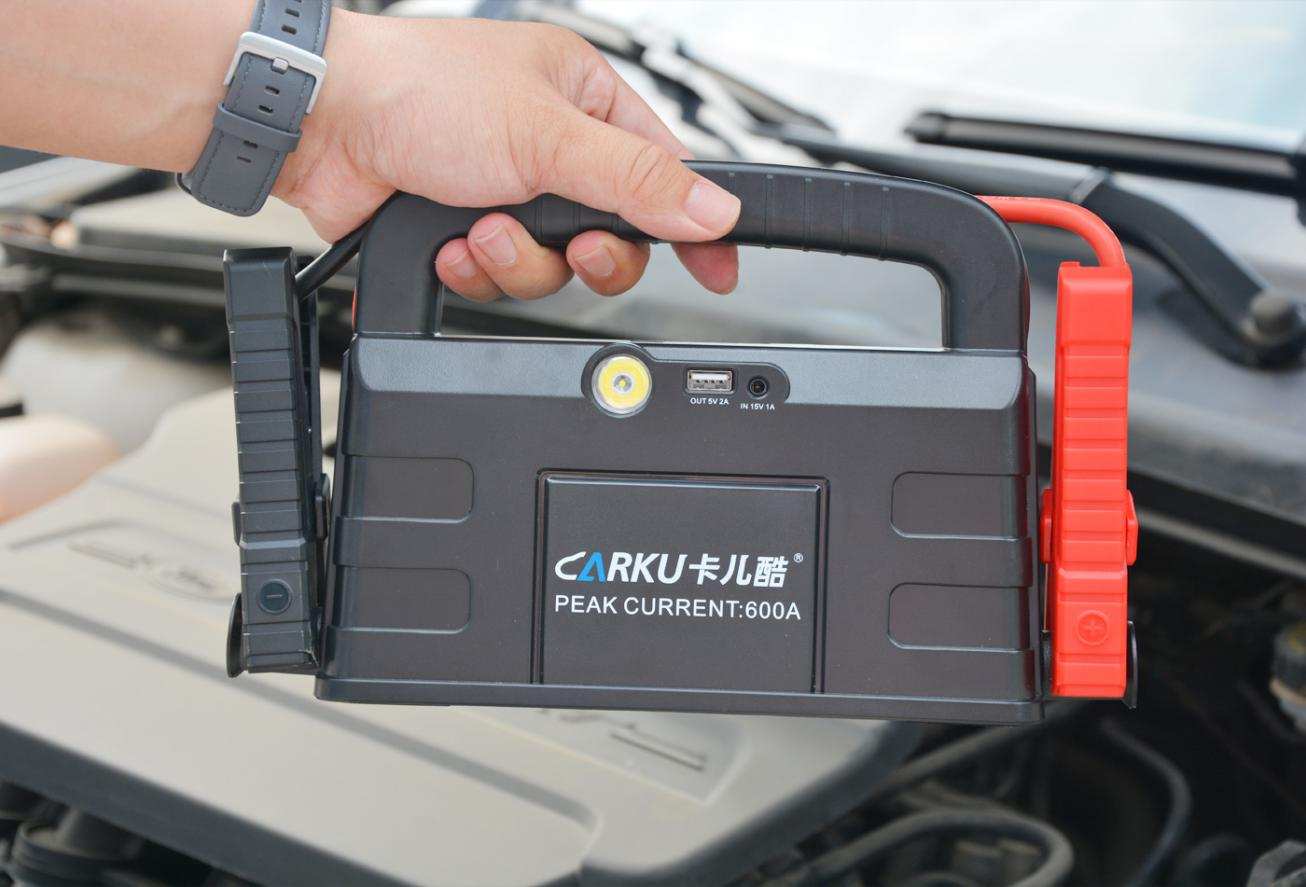 卡儿酷汽车应急启动电源用法,卡儿酷汽车应急启动电源怎么使用