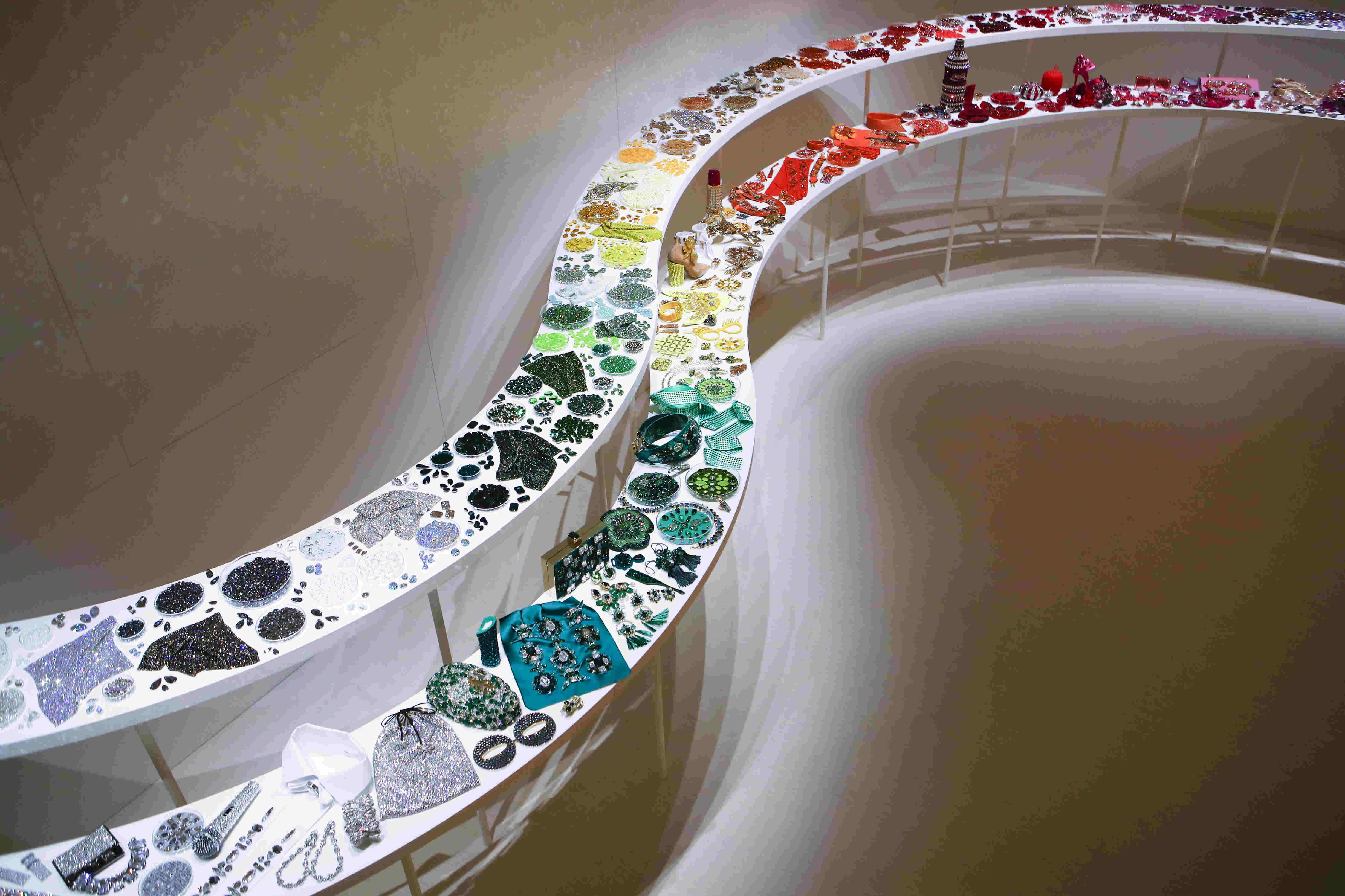 施华洛世奇元素水晶 (施华洛世奇镂空水晶)