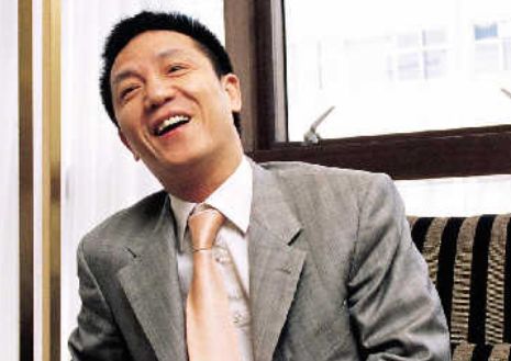 上海首富周正毅犯的什么罪,周正毅如何成为上海首富