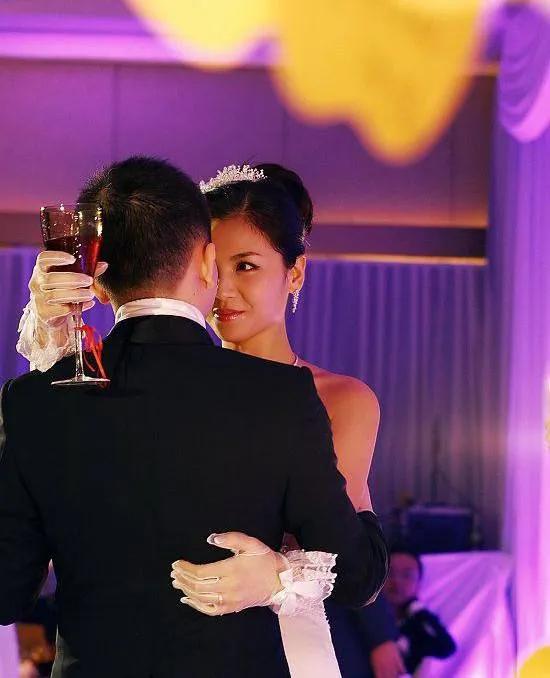 嫁入豪门的女明星有多苦,嫁入豪门的女明星们都怎么样了