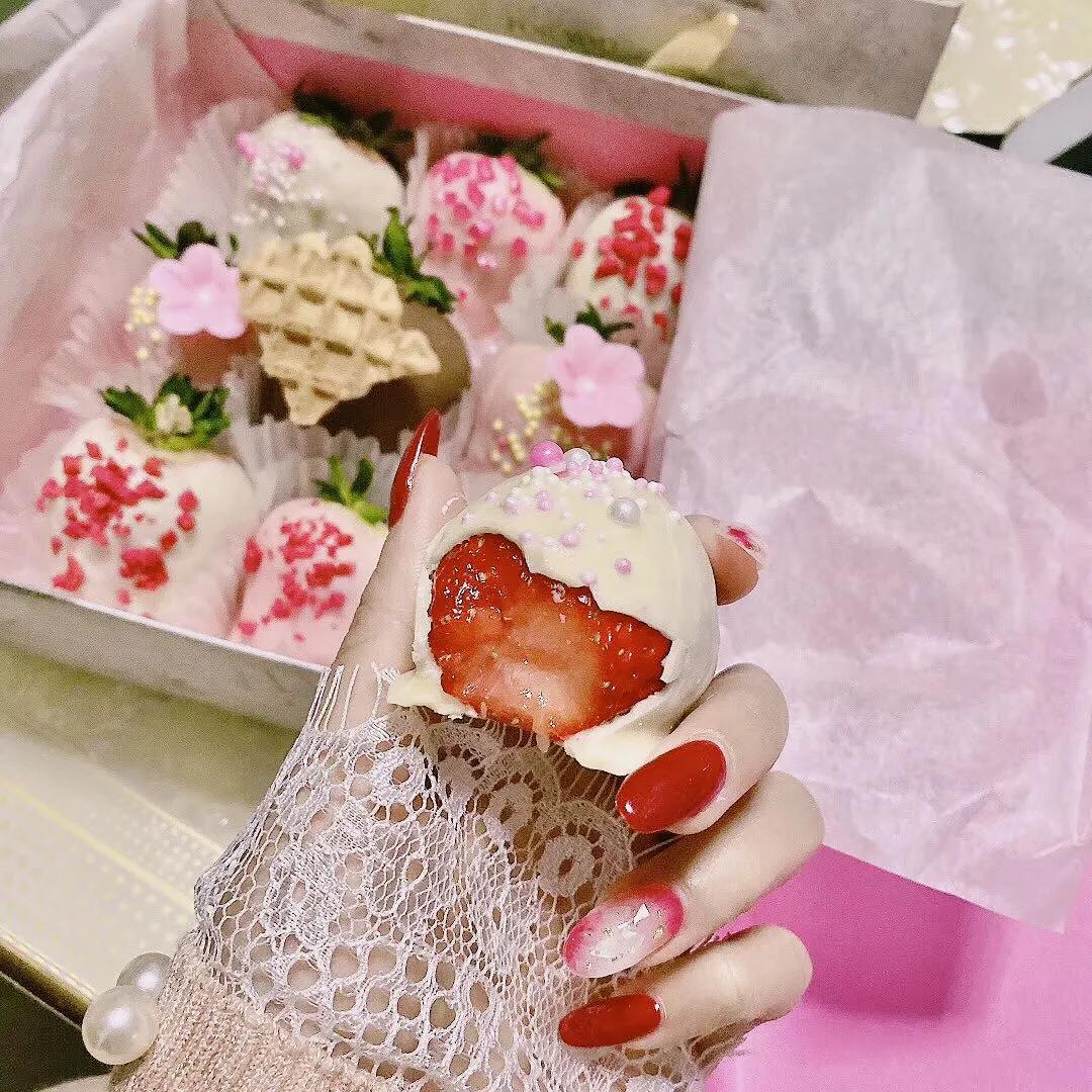 圣诞限定草莓,圣诞限定草莓树