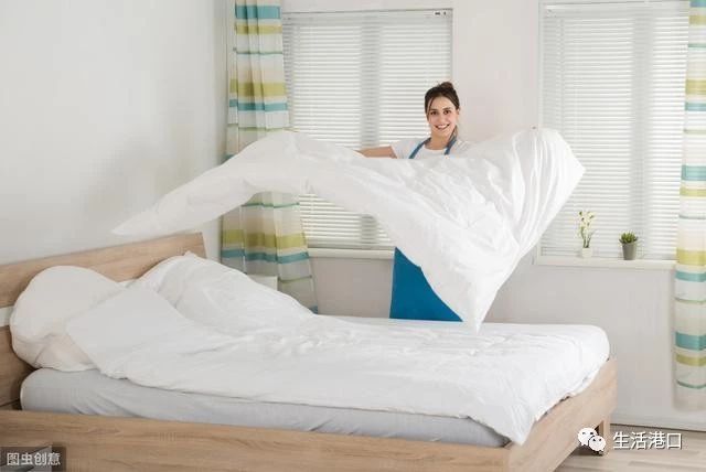 地板上的毛絮怎么清理,新洗衣机洗衣服有毛絮怎么清理