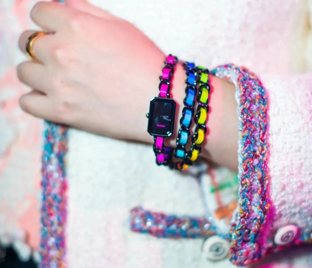 什么款式的表夏天冬天都可以戴,精致夏天适合戴的表