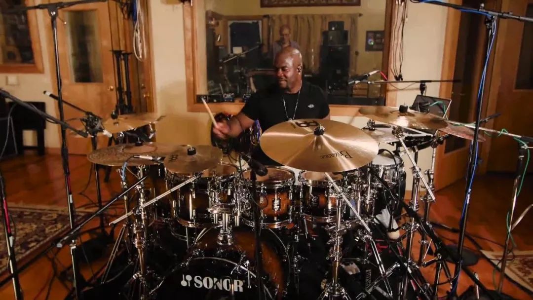 世界级大师鼓手基本功,怎样的鼓手才算顶级