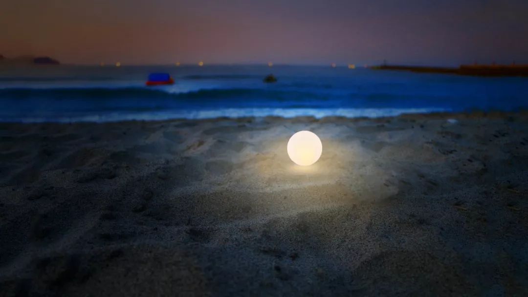 这盏灯,这盏灯又轻又亮