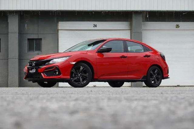 苦等了数年，东本带来的两厢思域诚意到底如何？