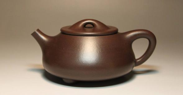 紫砂壶口盖小解法,紫砂壶口盖解决方案