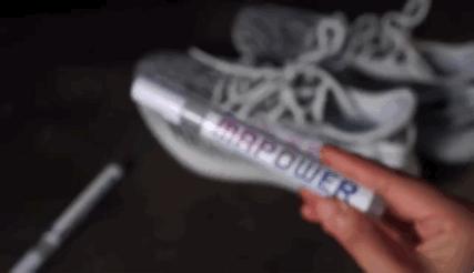 氧化发黄的鞋子怎么变白球鞋,鞋子变黑洗不掉神器