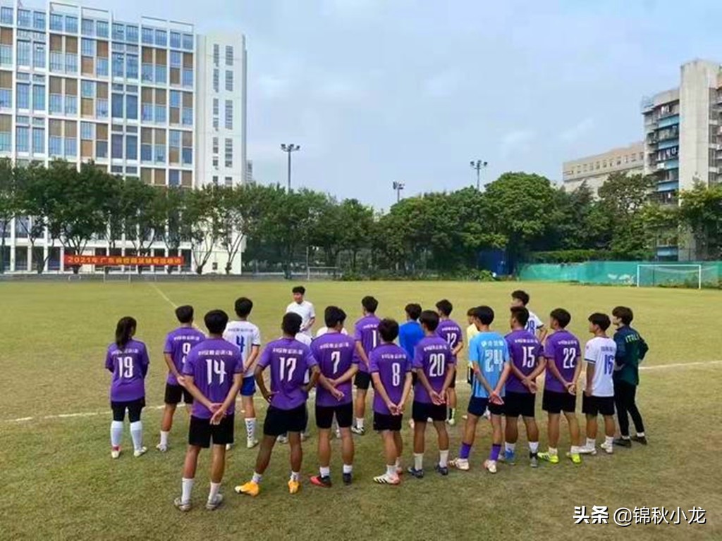 高学历、长久的足球经历和积极的学习能力这三招助力中国足球崛起