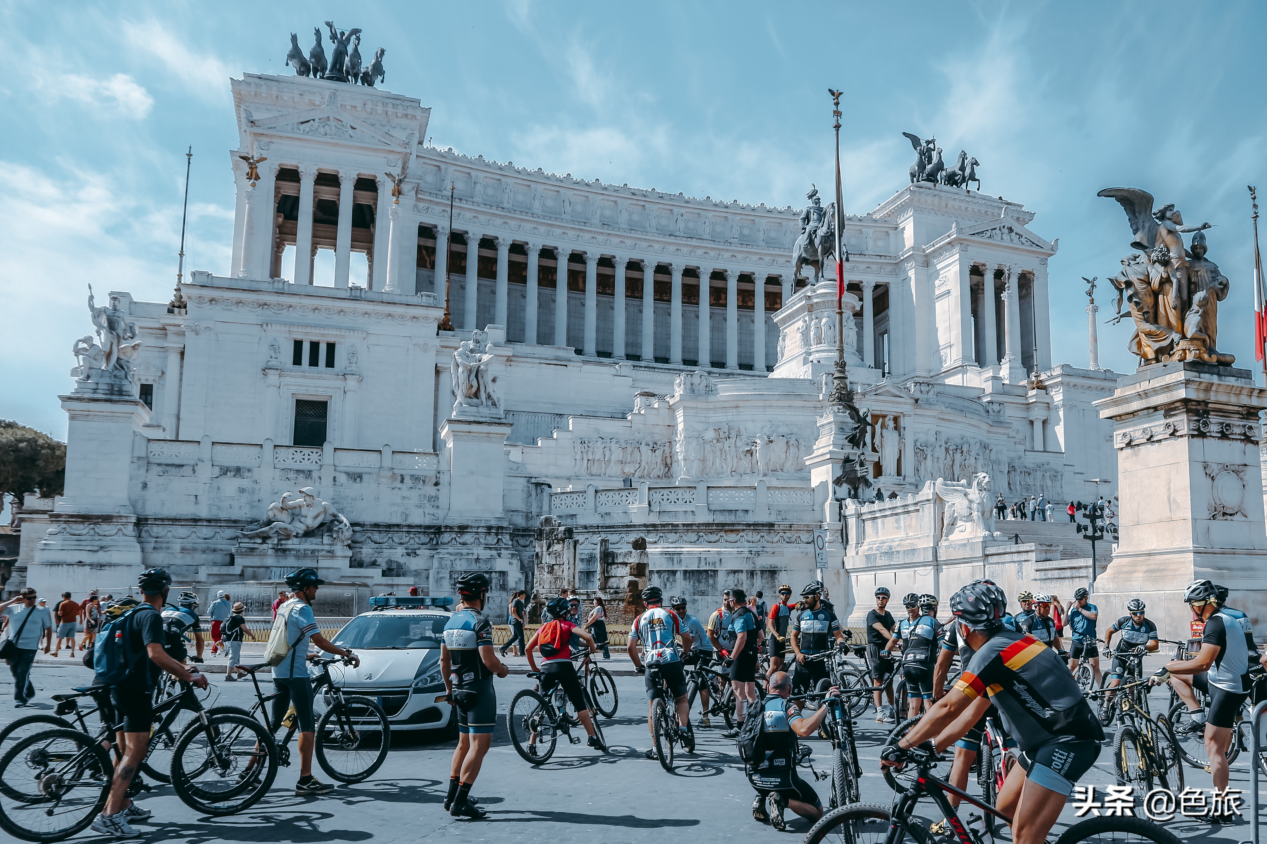 跟随赫本的脚步重温罗马假日,跟着赫本的脚步来到了罗马
