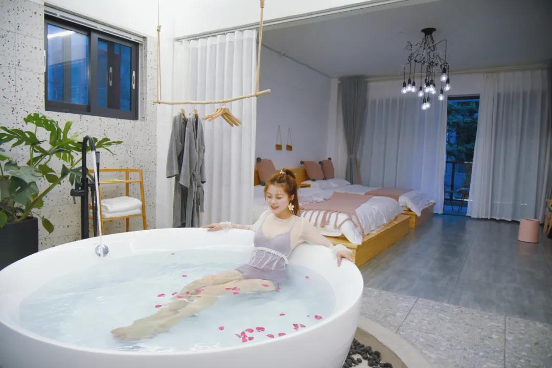 崇州温泉独栋民宿,崇州云来小院