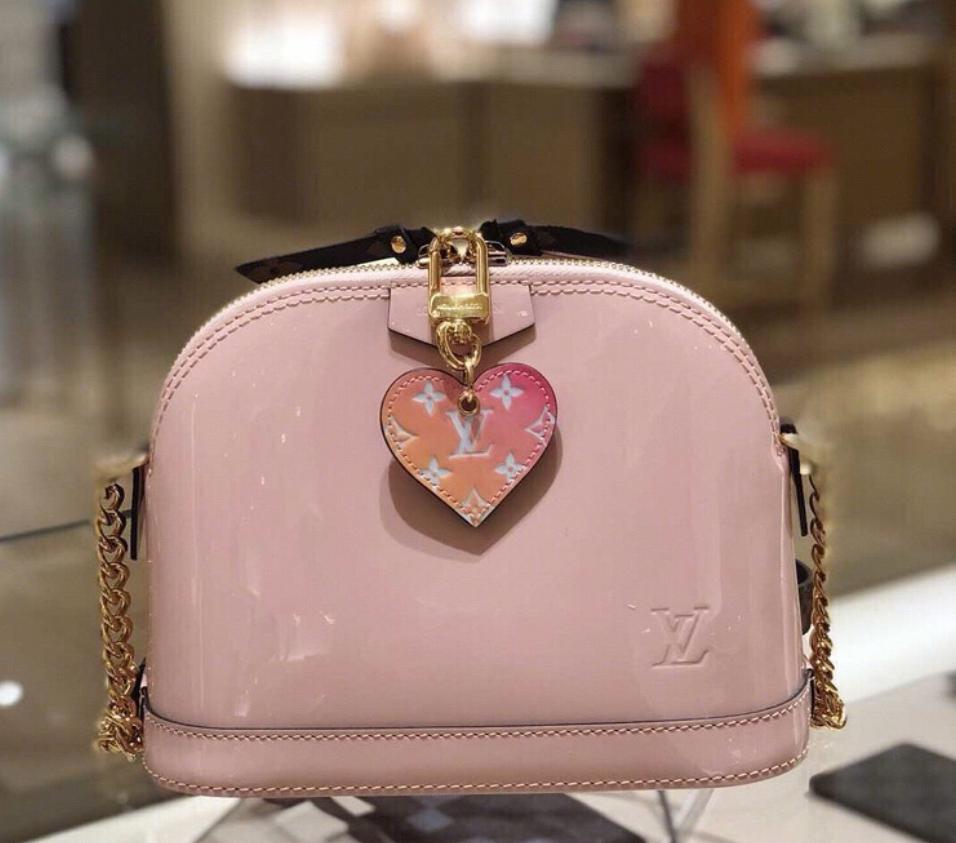 结婚婚包一定要买红色吗,结婚婚包可以是粉色的吗