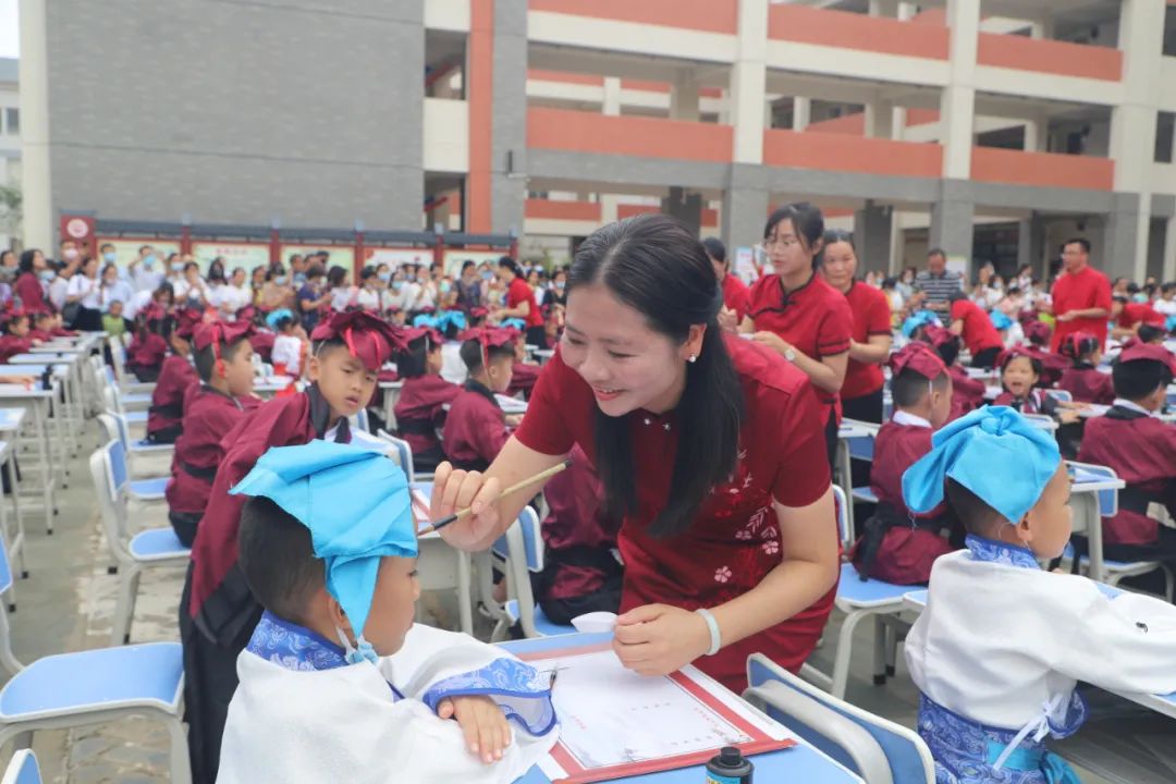 德庆的开笔典礼,德庆开笔典礼