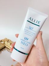 防晒霜含有害成分，当下最火的7款防晒霜真的安全吗？