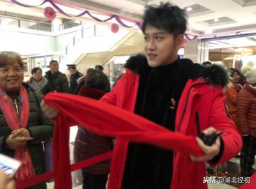 再冷也抵挡不住热情,再冷也抵挡不住大家的热情