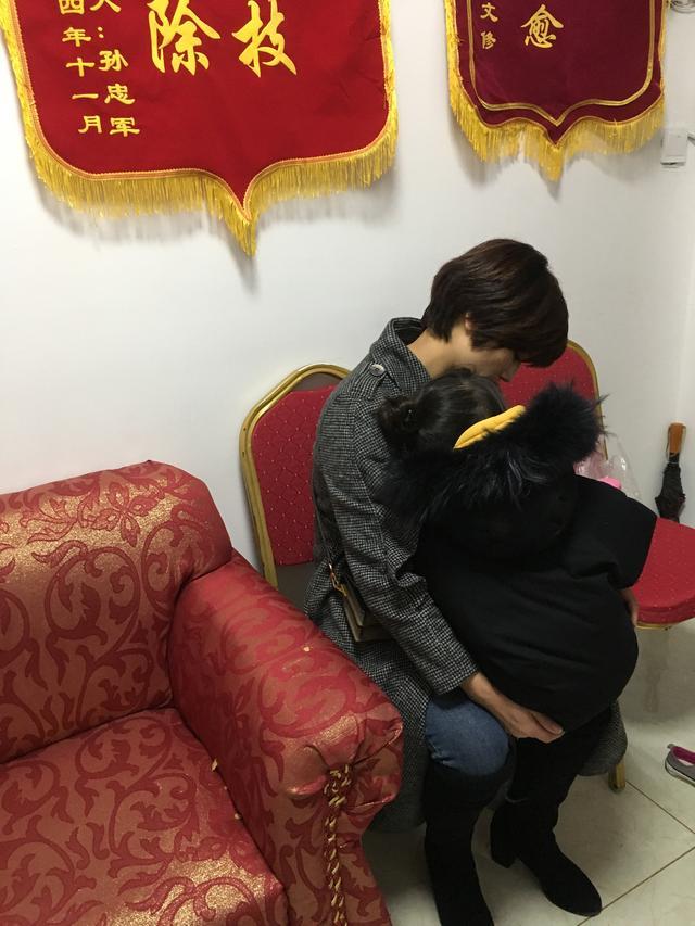 孕妇怀孕1个月腰椎间盘突出疼痛,孕妇腰间盘突出疼痛最快缓解方法