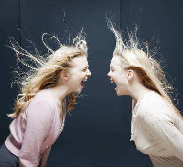 引导孩子的负面情绪该怎么做,对付孩子负面情绪的正确方法