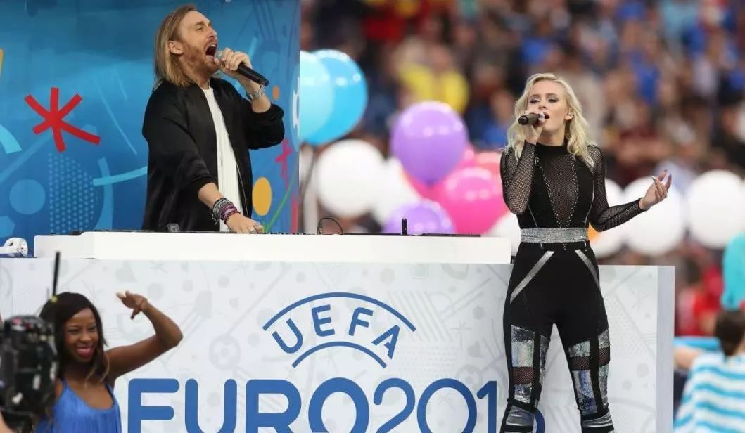 那些属于足球的夏天,足球场的夏天