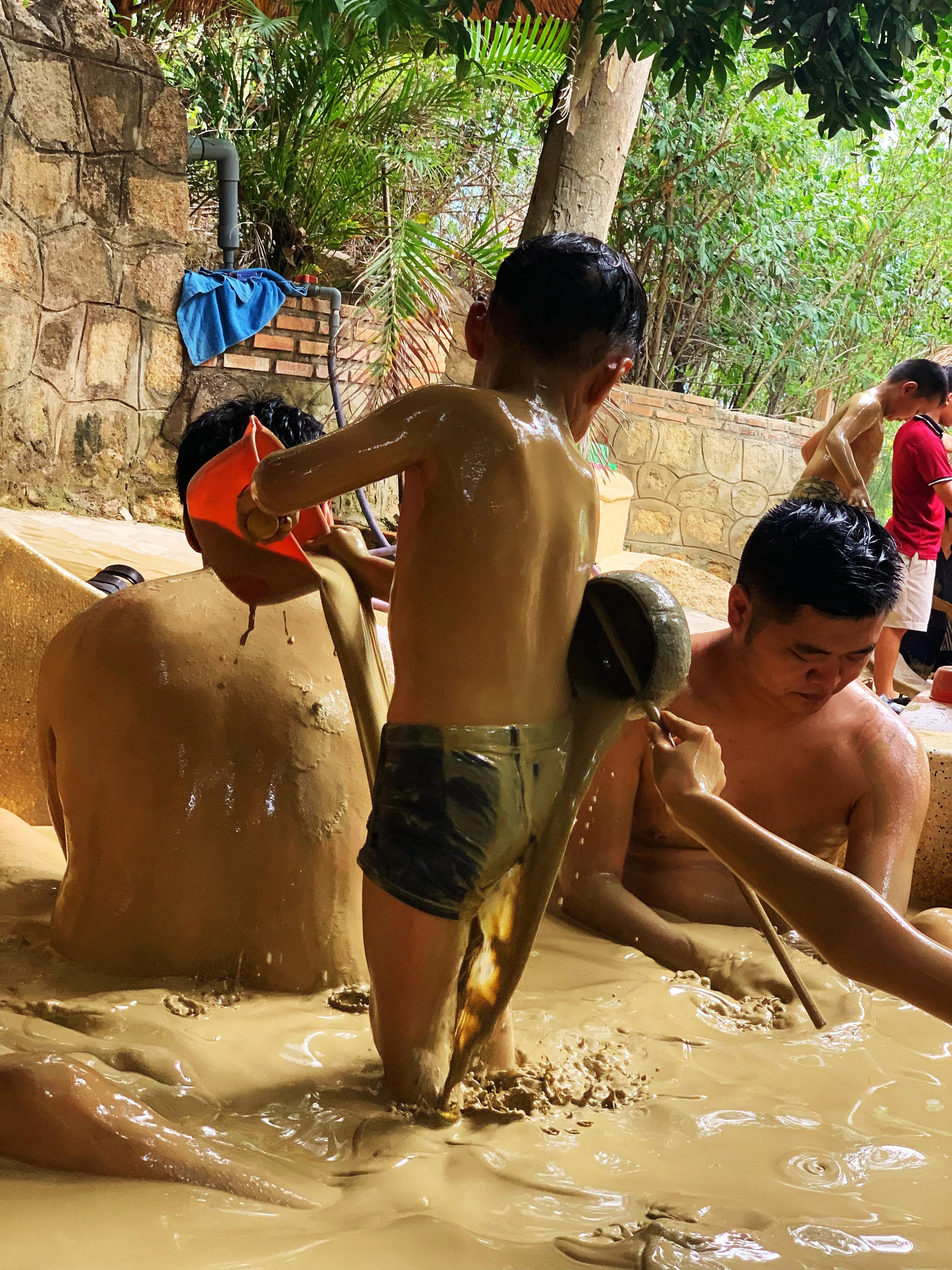 去芽庄玩入住哪个酒店看海景最好,越南芽庄海上旅游攻略