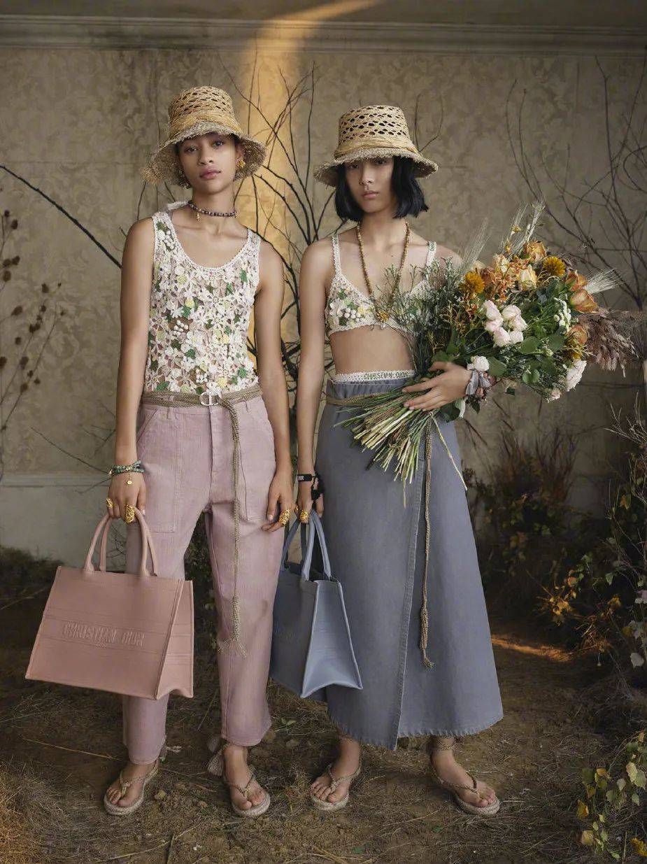 给迪奥一个机会，它就能带你邂逅浪漫秘境