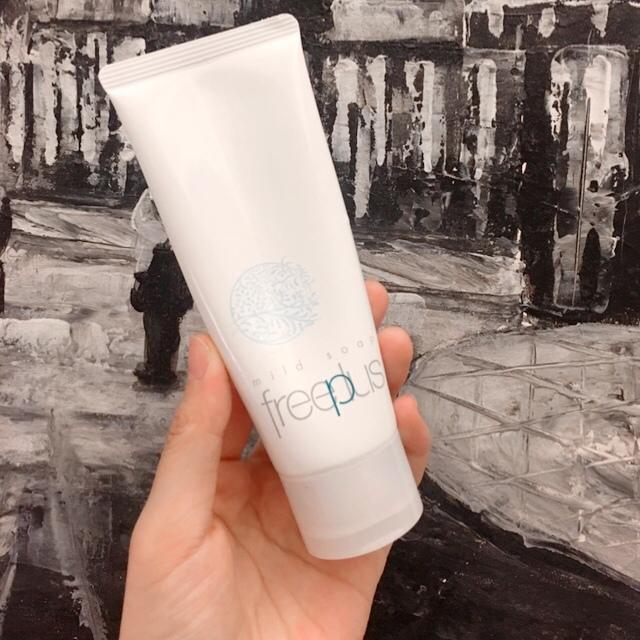 一些洗面奶真的可以美白控油吗,洗面奶控油收缩毛孔深层清洁闭口