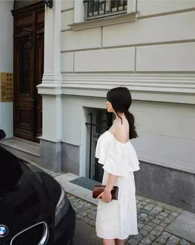 微胖胸大穿紧身衣服好看吗,微胖胸大应该怎么穿衣服