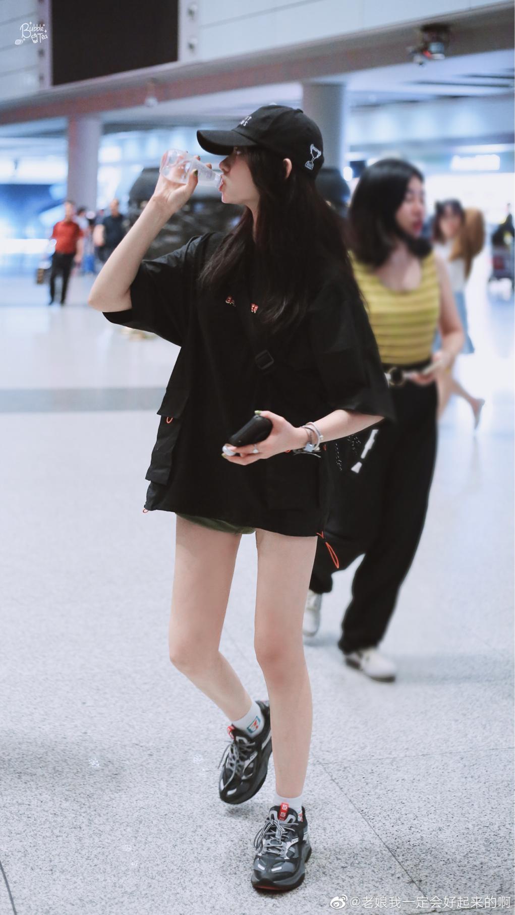 林允ck内裤代言,林允ck内衣广告高清大图