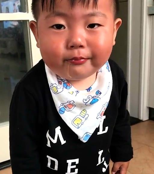 宝宝不愿意坐马桶大便怎么办,宝宝坐马桶为什么拉不出大便呢