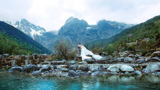 六月去丽江拍婚纱照适合哪些景点,三亚丽江大理旅拍婚纱照