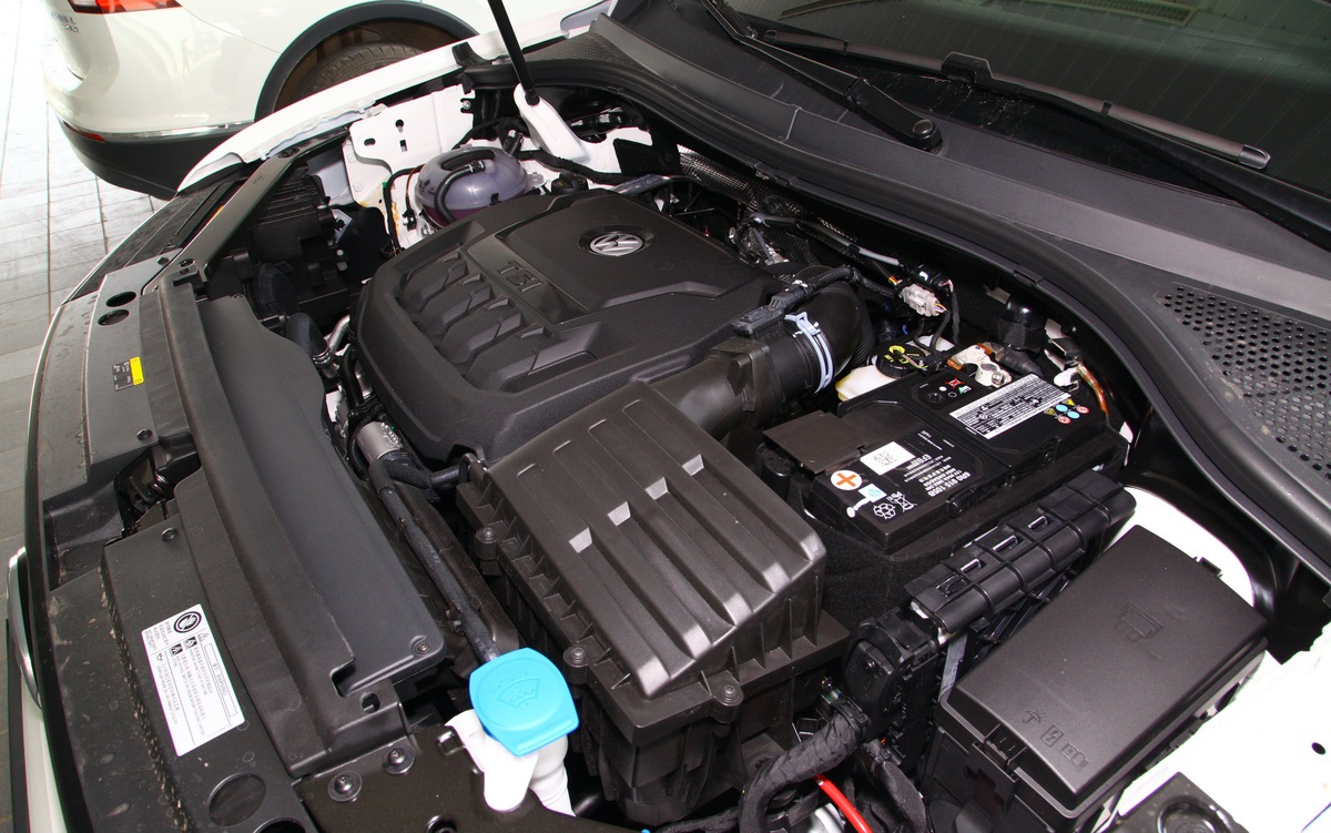 从21.88万跌至16.48万,途观L成降价王,果断放弃奇骏CR-V