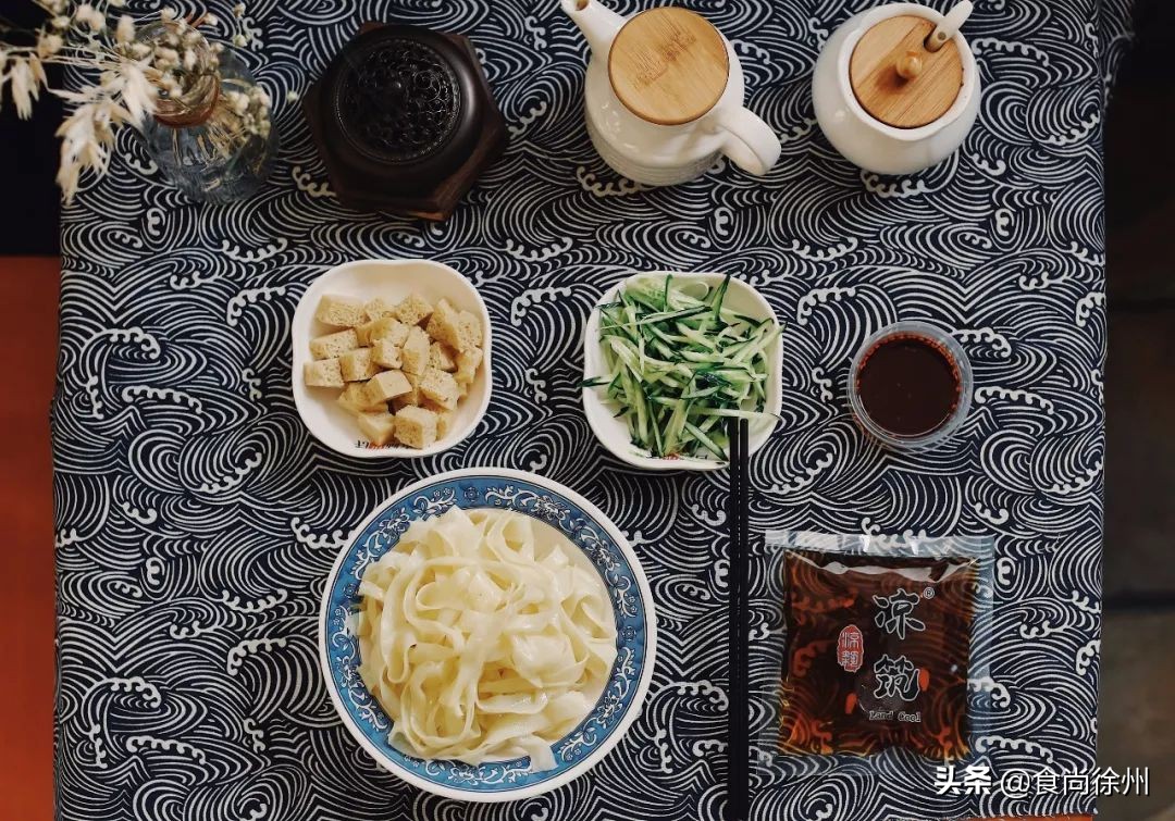 创历史！徐州凉皮开到悉尼！健身私教烹制的美味，还有变态辣……