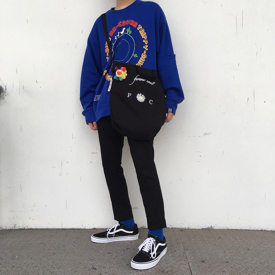 村上隆小花紫色,村上隆太阳花鞋子穿搭