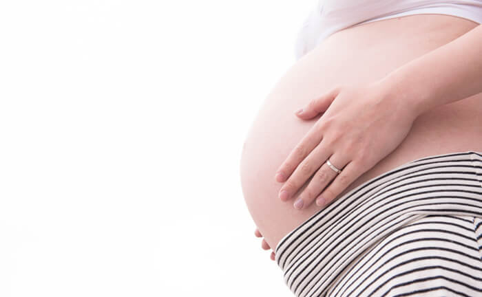 孕妇破水是什么原因造成的,孕妇破水是什么引起的