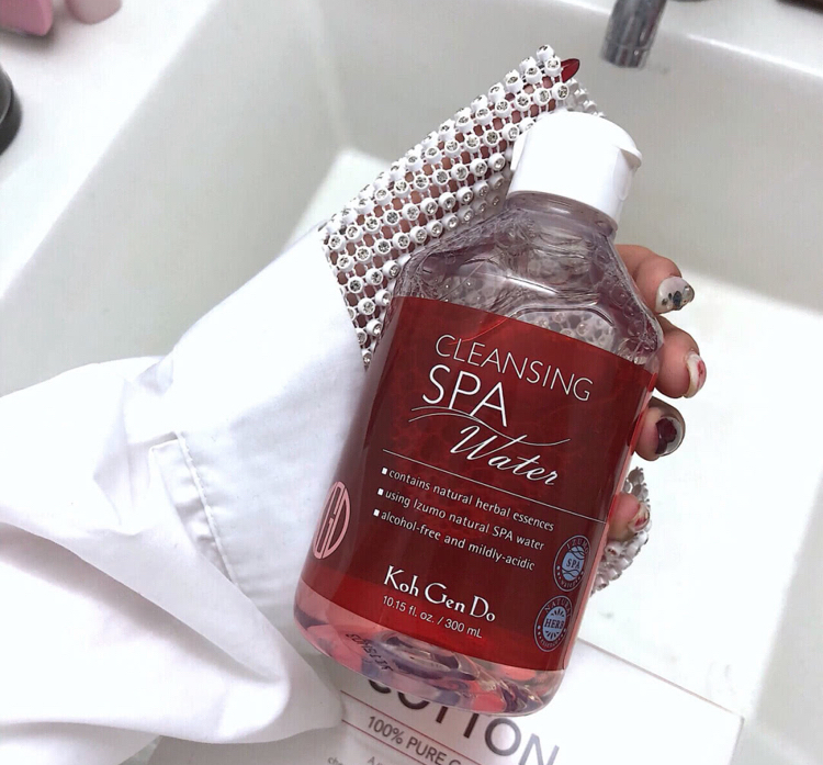 无限回购的四款平价卸妆产品,值得推荐的好用的卸妆产品