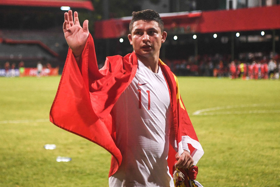 向国足学习,向中国学足球