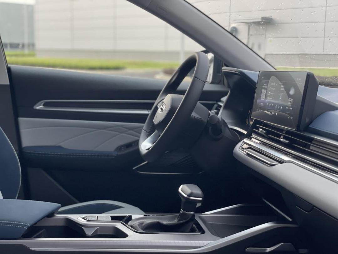 六万块就能买到的一台高品质家轿，还要什么自行车？