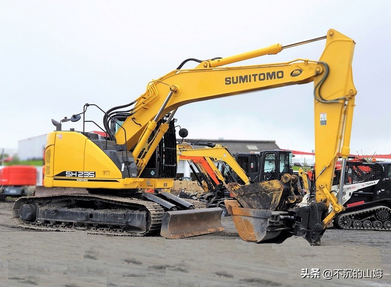 什么品牌的挖掘机又省油又力大,2021中国各品牌挖掘机销量